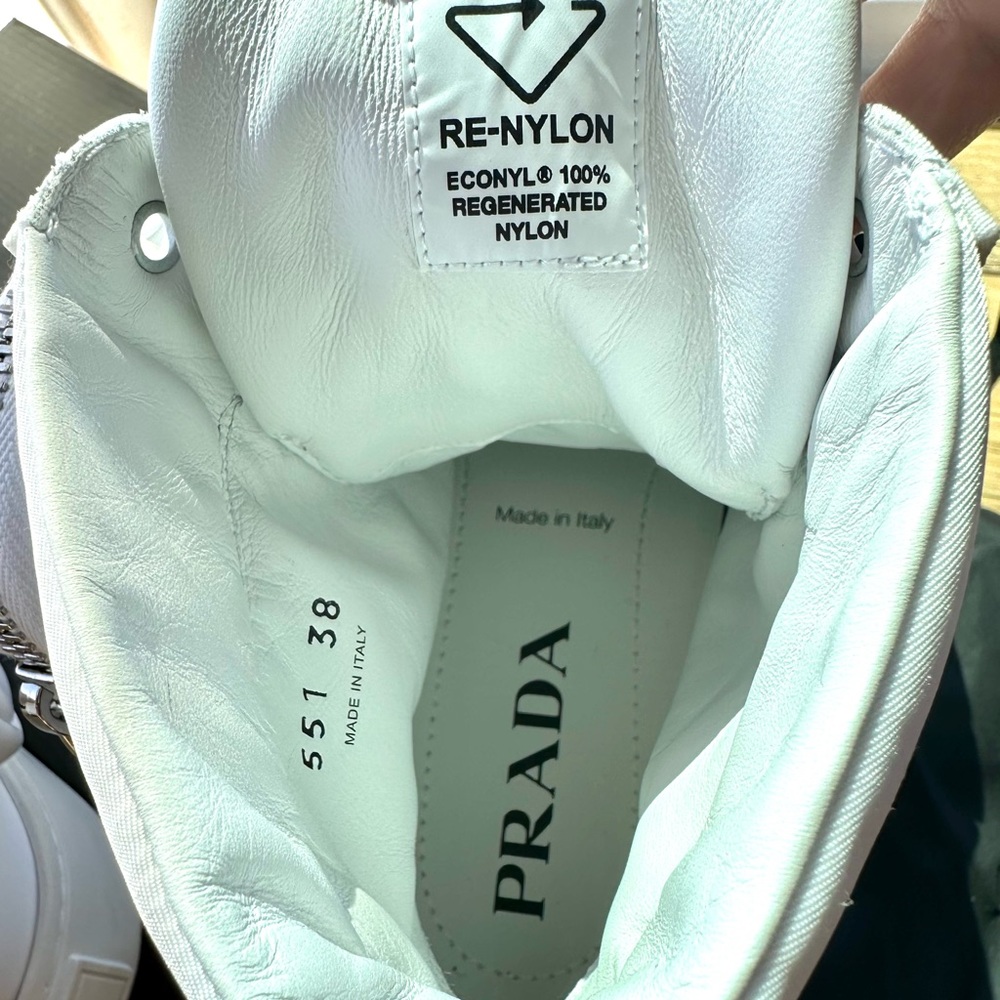 Authentic Brand new Re-nylon Prada boots blanco gabardine Calzature Donna $1,370 - Picture 3 of 10